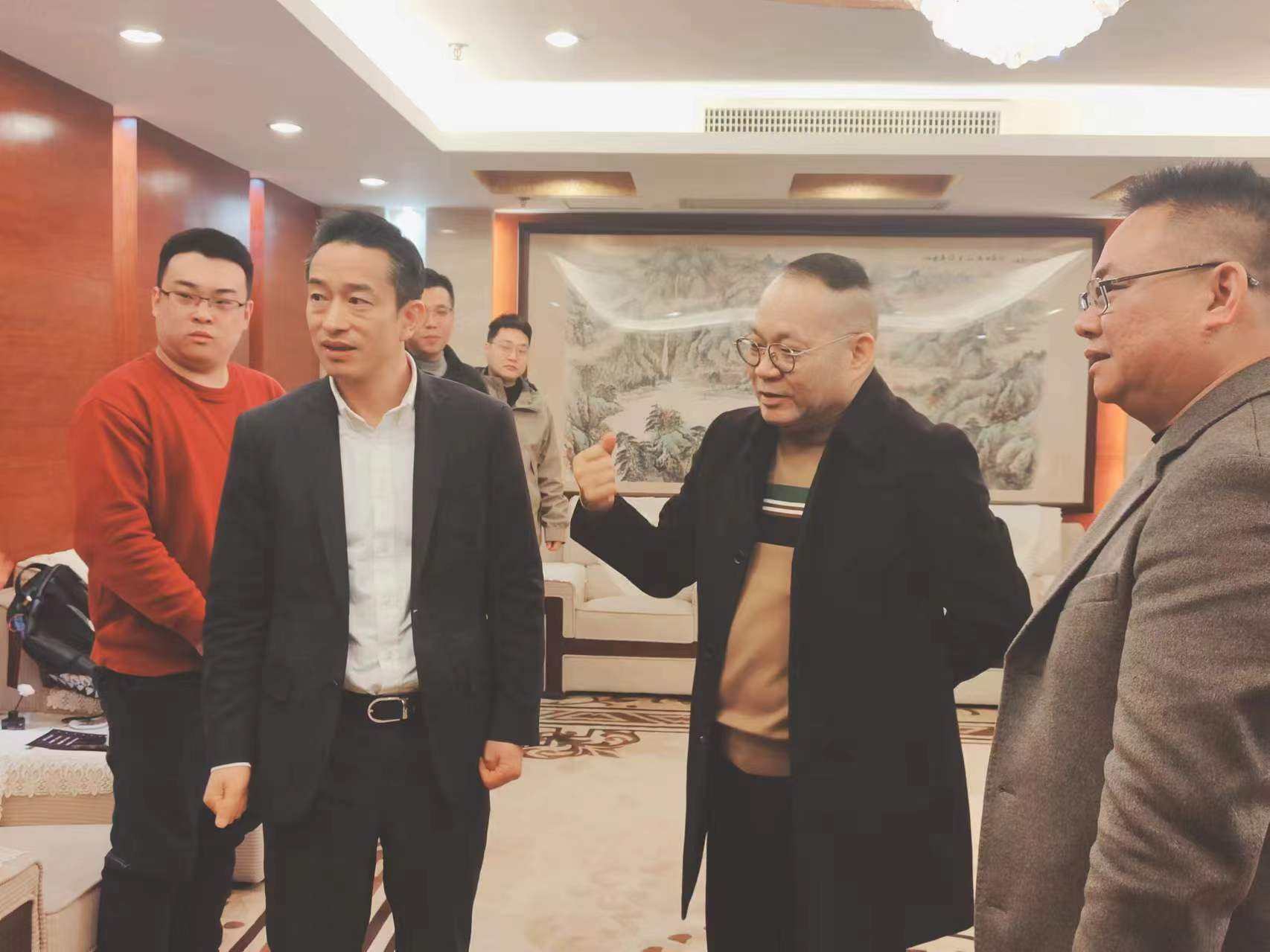 熱烈歡迎樂(lè)清市委何書(shū)記一行蒞臨我公司參觀指導(dǎo)！